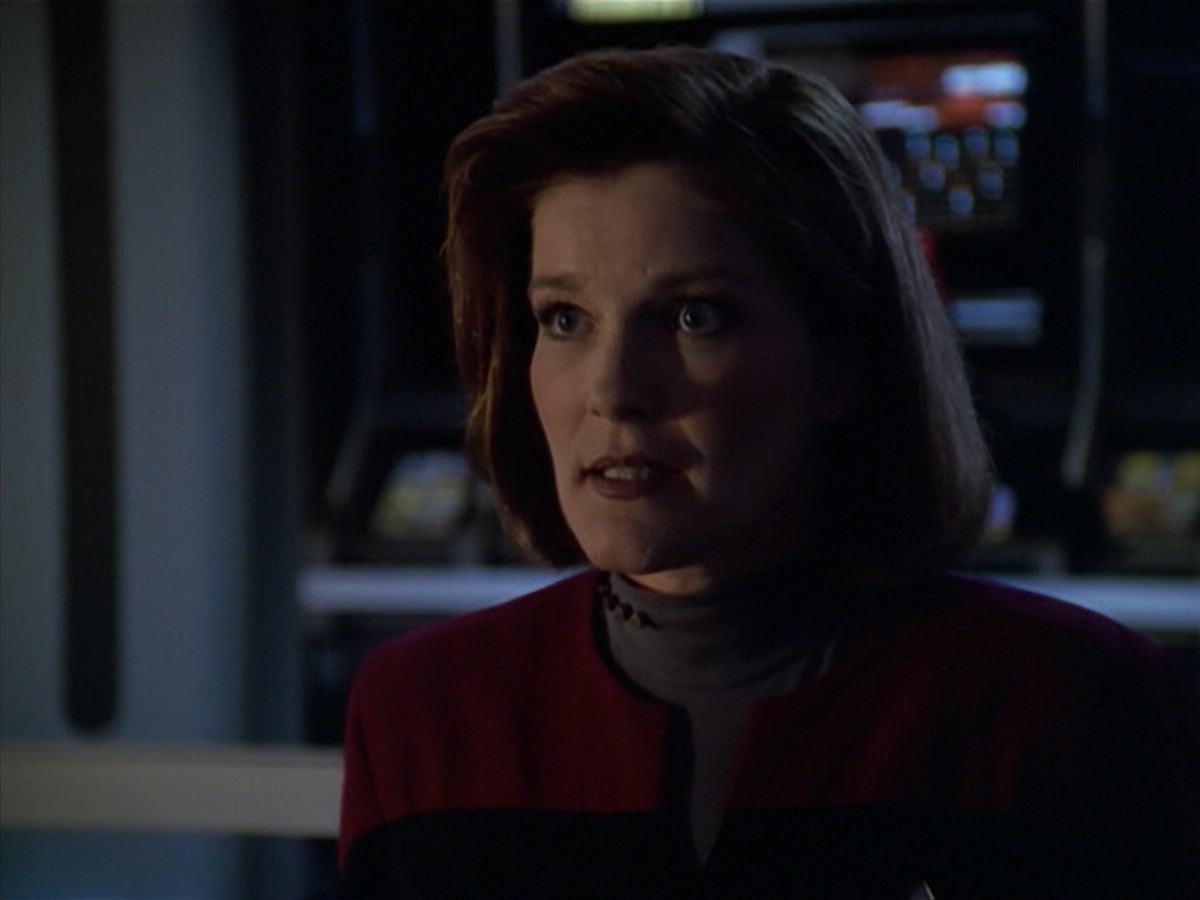 ariane179254_StarTrekVoyager_5x15_5x16_DarkFrontier_1671.jpg