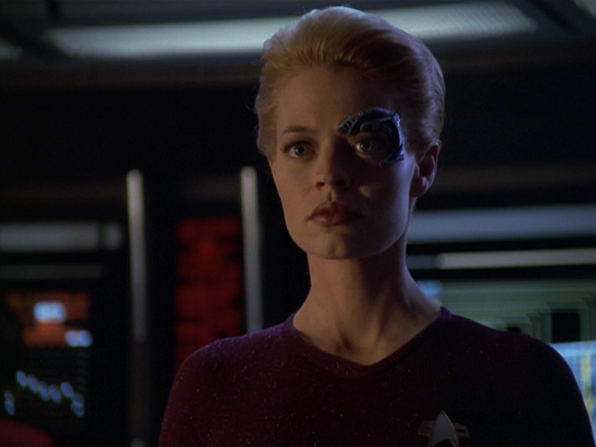 ariane179254_StarTrekVoyager_5x15_5x16_DarkFrontier_1680.jpg