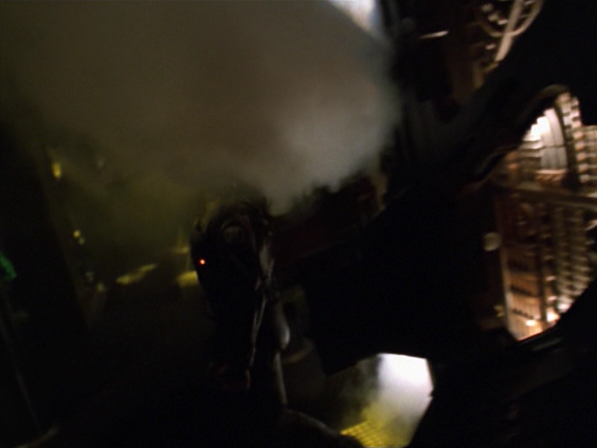ariane179254_StarTrekVoyager_5x15_5x16_DarkFrontier_1687.jpg