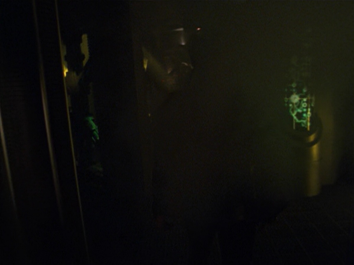ariane179254_StarTrekVoyager_5x15_5x16_DarkFrontier_1690.jpg