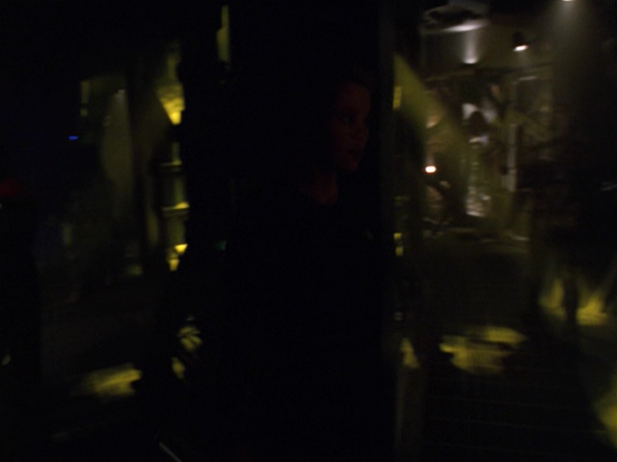 ariane179254_StarTrekVoyager_5x15_5x16_DarkFrontier_1709.jpg
