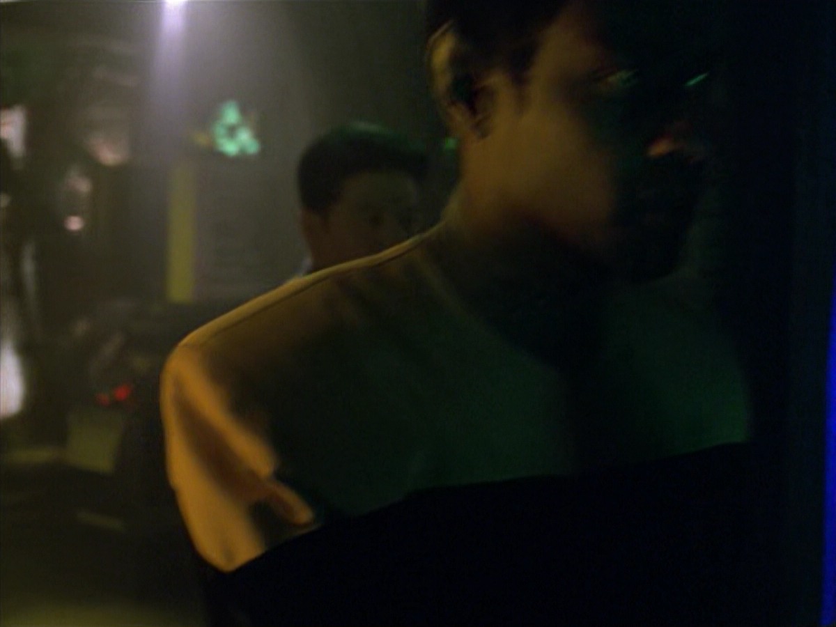 ariane179254_StarTrekVoyager_5x15_5x16_DarkFrontier_1845.jpg