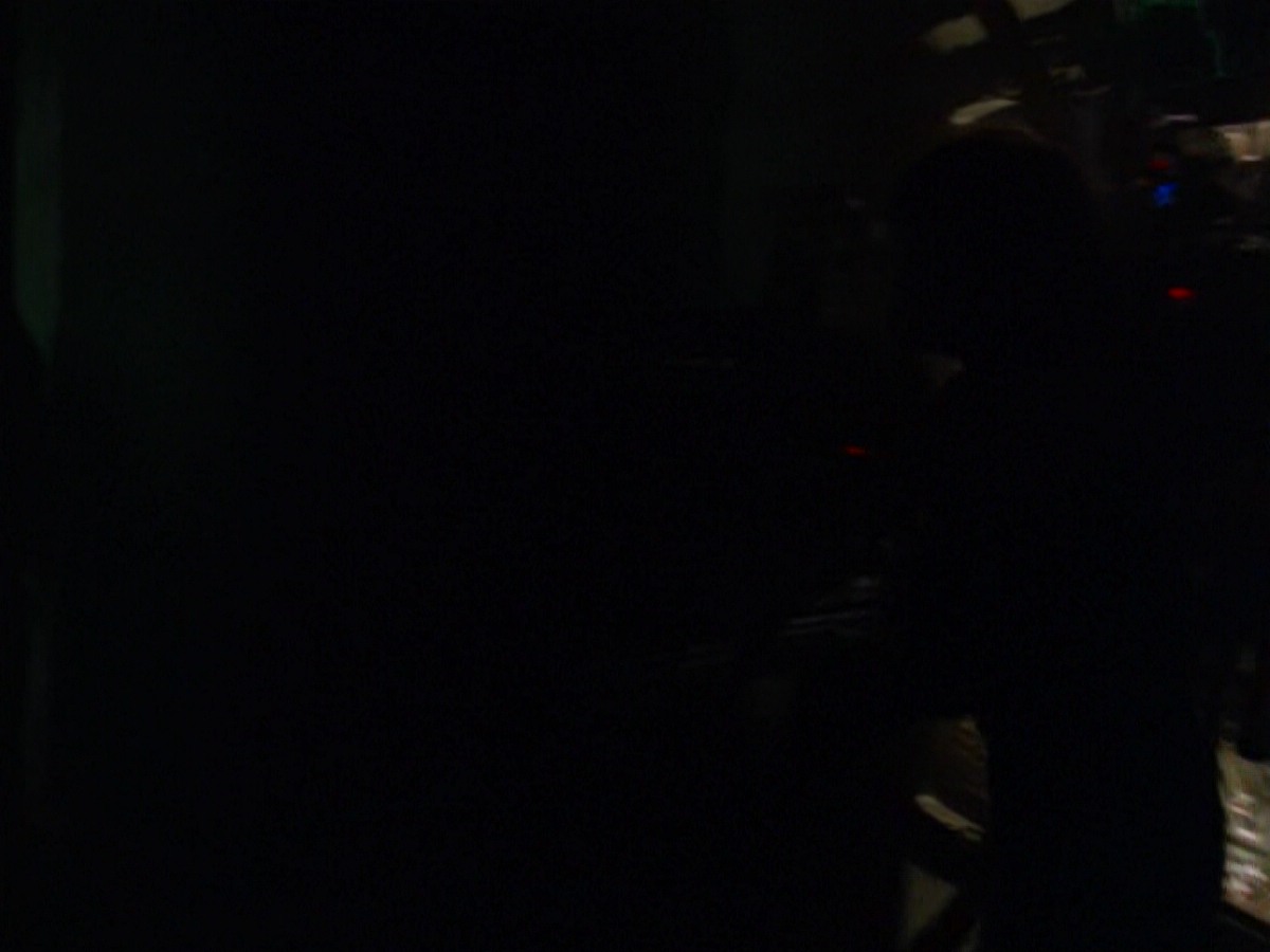 ariane179254_StarTrekVoyager_5x15_5x16_DarkFrontier_1903.jpg