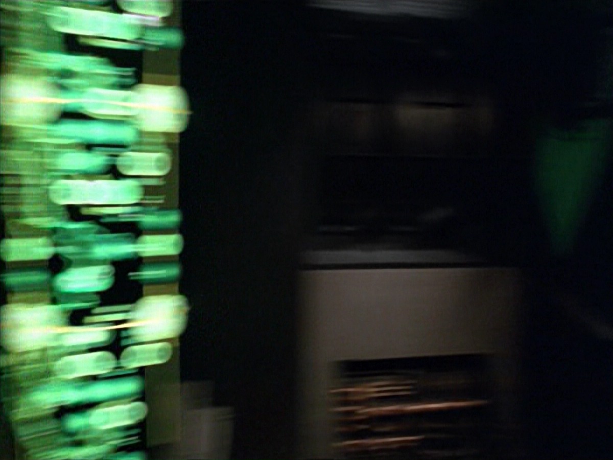 ariane179254_StarTrekVoyager_5x15_5x16_DarkFrontier_1922.jpg