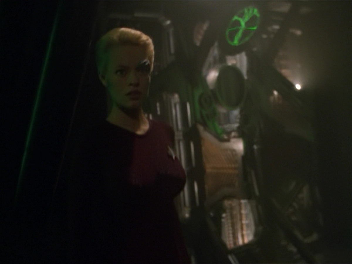 ariane179254_StarTrekVoyager_5x15_5x16_DarkFrontier_1962.jpg