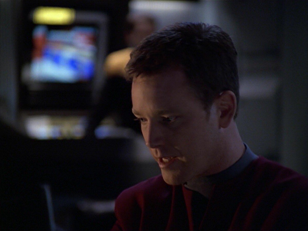 ariane179254_StarTrekVoyager_5x15_5x16_DarkFrontier_2013.jpg
