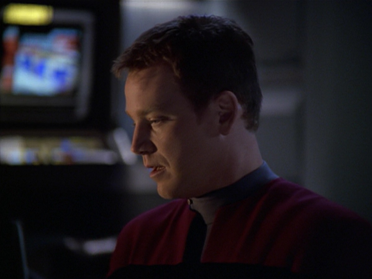 ariane179254_StarTrekVoyager_5x15_5x16_DarkFrontier_2025.jpg