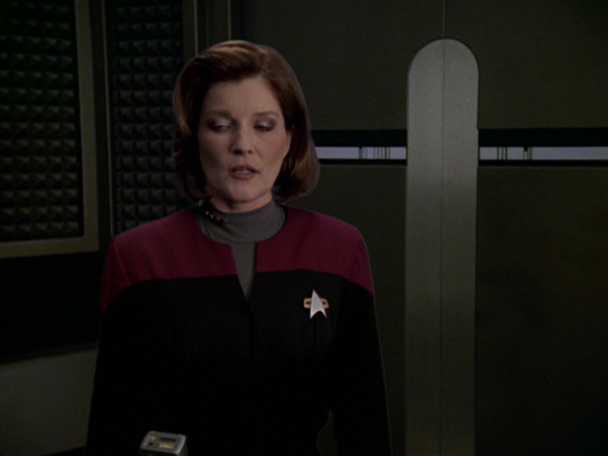ariane179254_StarTrekVoyager_5x15_5x16_DarkFrontier_2093.jpg