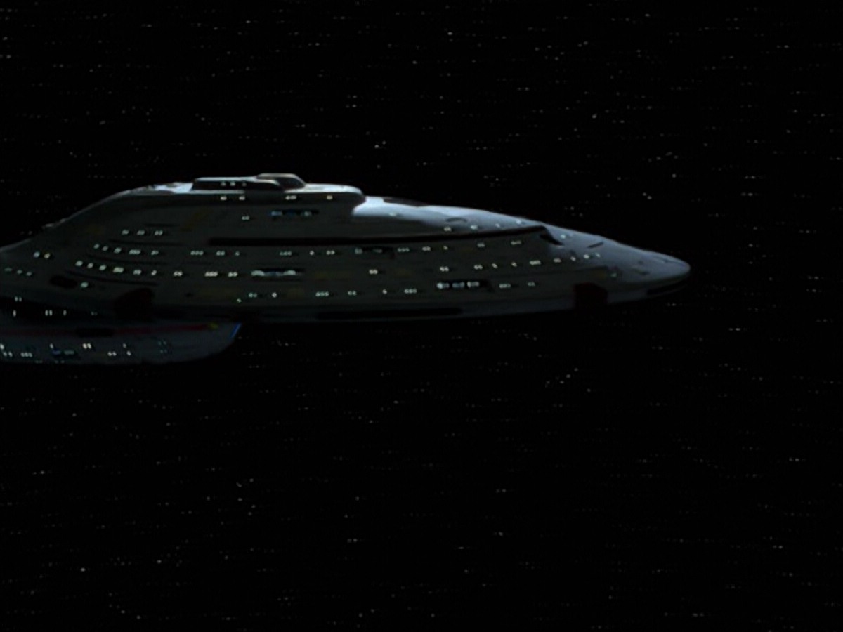 ariane179254_StarTrekVoyager_5x15_5x16_DarkFrontier_2181.jpg