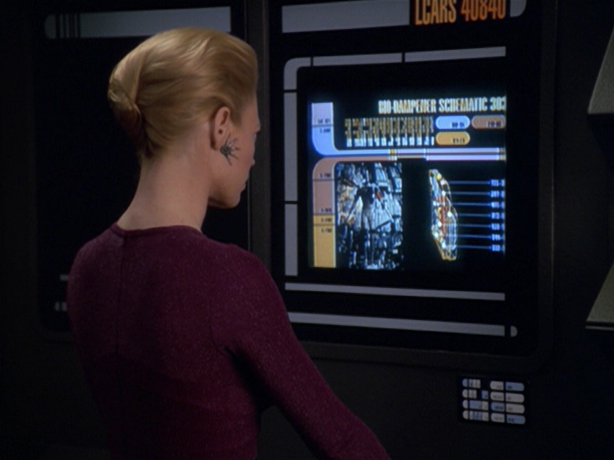 ariane179254_StarTrekVoyager_5x15_5x16_DarkFrontier_2623.jpg