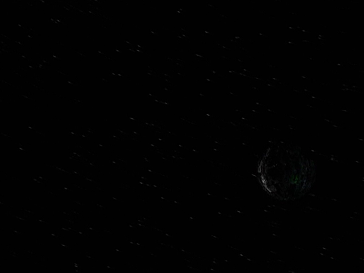 ariane179254_StarTrekVoyager_5x15_5x16_DarkFrontier_2679.jpg