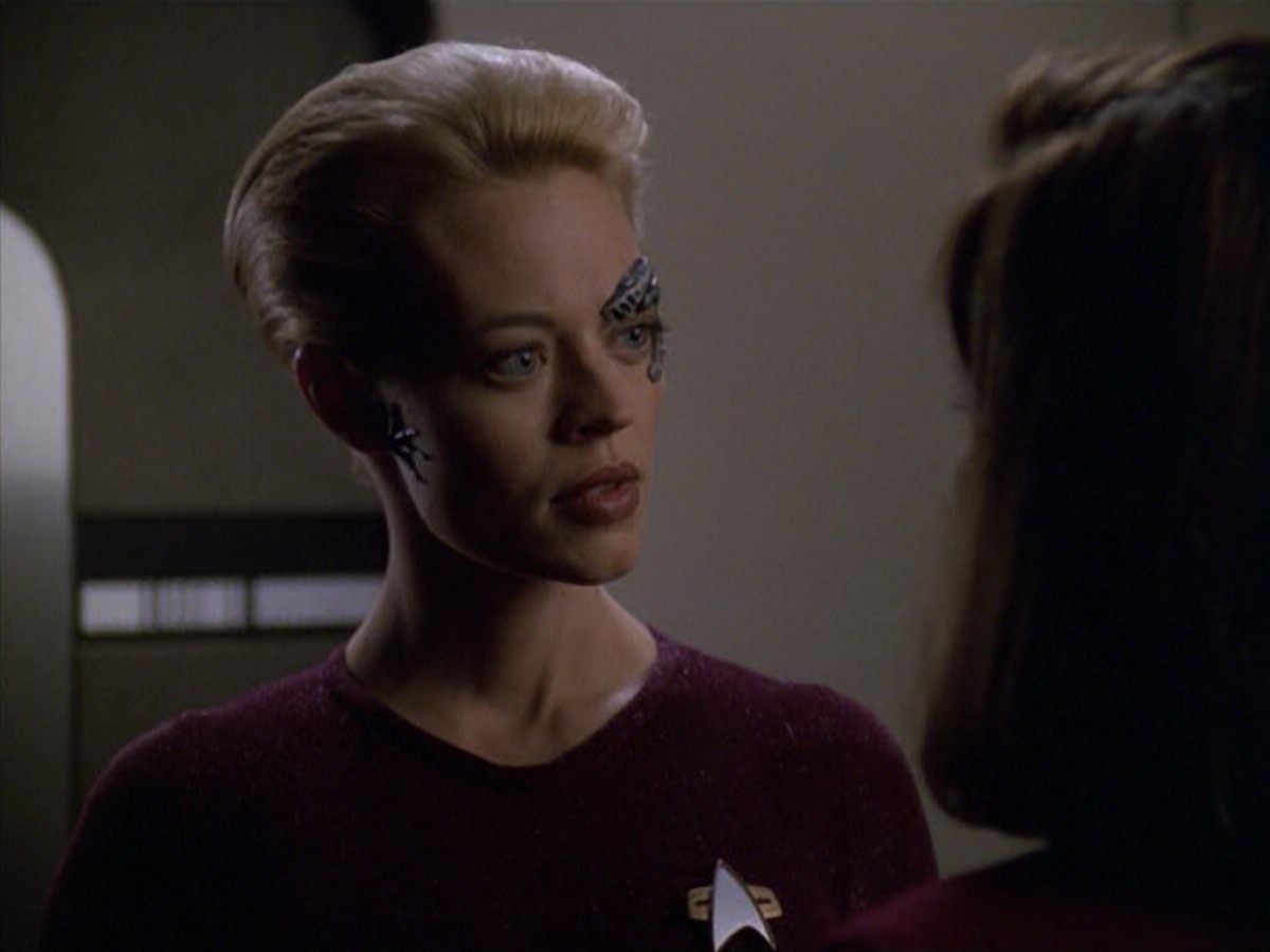 ariane179254_StarTrekVoyager_5x15_5x16_DarkFrontier_2769.jpg