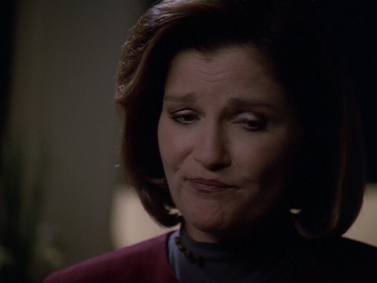 ariane179254_StarTrekVoyager_5x15_5x16_DarkFrontier_2805.jpg