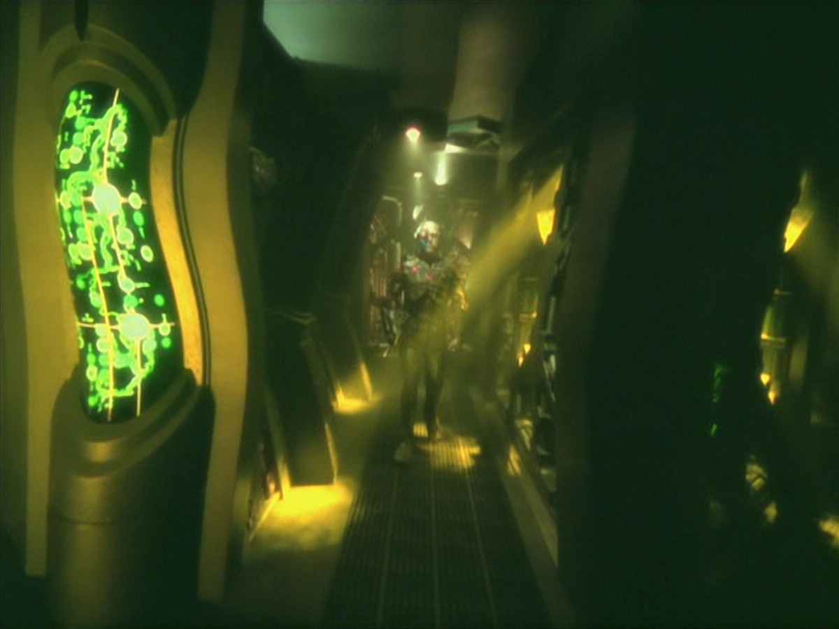 ariane179254_StarTrekVoyager_5x15_5x16_DarkFrontier_3000.jpg