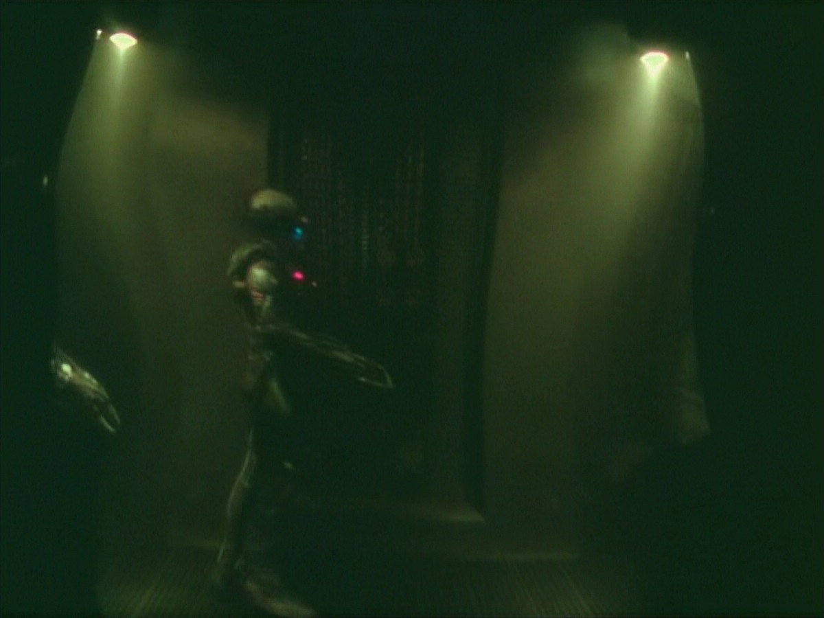 ariane179254_StarTrekVoyager_5x15_5x16_DarkFrontier_3011.jpg