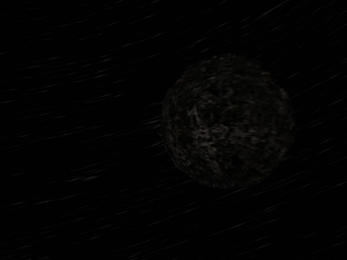 ariane179254_StarTrekVoyager_5x15_5x16_DarkFrontier_3510.jpg
