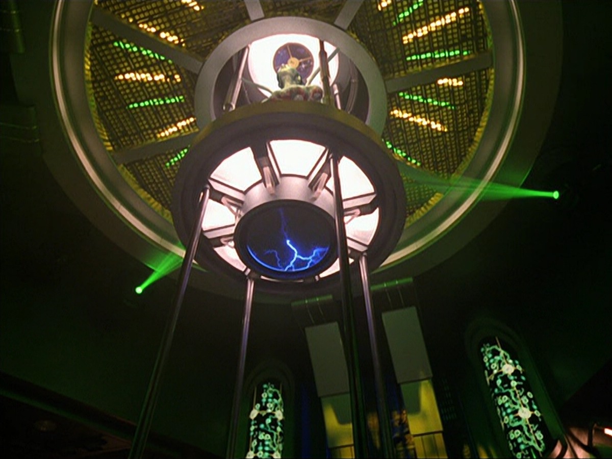ariane179254_StarTrekVoyager_5x15_5x16_DarkFrontier_3578.jpg