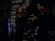 Filename=ariane179254_StarTrekVoyager_5x15_5x16_DarkFrontier_0426.jpg
Filesize=111KiB
Dimensions=1200x900
Date added=Apr 01, 2016 ariane179254_StarTrekVoyager_5x15_5x16_DarkFrontier_0426.jpg