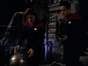Filename=ariane179254_StarTrekVoyager_5x15_5x16_DarkFrontier_0428.jpg
Filesize=125KiB
Dimensions=1200x900
Date added=Apr 01, 2016 ariane179254_StarTrekVoyager_5x15_5x16_DarkFrontier_0428.jpg