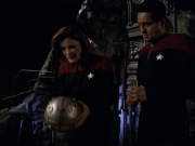 Filename=ariane179254_StarTrekVoyager_5x15_5x16_DarkFrontier_0431.jpg
Filesize=126KiB
Dimensions=1200x900
Date added=Apr 01, 2016 ariane179254_StarTrekVoyager_5x15_5x16_DarkFrontier_0431.jpg
