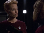ariane179254_StarTrekVoyager_5x15_5x16_DarkFrontier_0588.jpg