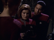 Filename=ariane179254_StarTrekVoyager_5x15_5x16_DarkFrontier_0603.jpg
Filesize=113KiB
Dimensions=1200x900
Date added=Apr 01, 2016 ariane179254_StarTrekVoyager_5x15_5x16_DarkFrontier_0603.jpg