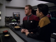 Filename=ariane179254_StarTrekVoyager_5x15_5x16_DarkFrontier_0637.jpg
Filesize=139KiB
Dimensions=1200x900
Date added=Apr 01, 2016 ariane179254_StarTrekVoyager_5x15_5x16_DarkFrontier_0637.jpg