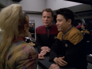 Filename=ariane179254_StarTrekVoyager_5x15_5x16_DarkFrontier_0645.jpg
Filesize=142KiB
Dimensions=1200x900
Date added=Apr 01, 2016 ariane179254_StarTrekVoyager_5x15_5x16_DarkFrontier_0645.jpg