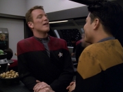 ariane179254_StarTrekVoyager_5x15_5x16_DarkFrontier_0666.jpg