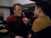 ariane179254_StarTrekVoyager_5x15_5x16_DarkFrontier_0669.jpg