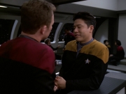 ariane179254_StarTrekVoyager_5x15_5x16_DarkFrontier_0670.jpg