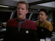 ariane179254_StarTrekVoyager_5x15_5x16_DarkFrontier_0692.jpg