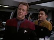 ariane179254_StarTrekVoyager_5x15_5x16_DarkFrontier_0693.jpg