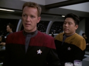 ariane179254_StarTrekVoyager_5x15_5x16_DarkFrontier_0696.jpg