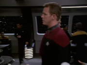 ariane179254_StarTrekVoyager_5x15_5x16_DarkFrontier_0705.jpg