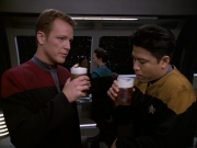 Filename=ariane179254_StarTrekVoyager_5x15_5x16_DarkFrontier_0714.jpg
Filesize=124KiB
Dimensions=1200x900
Date added=Apr 01, 2016 ariane179254_StarTrekVoyager_5x15_5x16_DarkFrontier_0714.jpg