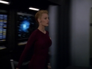 ariane179254_StarTrekVoyager_5x15_5x16_DarkFrontier_0727.jpg