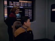 ariane179254_StarTrekVoyager_5x15_5x16_DarkFrontier_0829.jpg