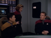 ariane179254_StarTrekVoyager_5x15_5x16_DarkFrontier_0831.jpg