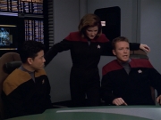 ariane179254_StarTrekVoyager_5x15_5x16_DarkFrontier_0837.jpg