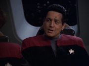 ariane179254_StarTrekVoyager_5x15_5x16_DarkFrontier_0858.jpg