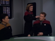 ariane179254_StarTrekVoyager_5x15_5x16_DarkFrontier_0862.jpg