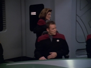 ariane179254_StarTrekVoyager_5x15_5x16_DarkFrontier_0863.jpg
