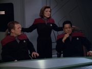 ariane179254_StarTrekVoyager_5x15_5x16_DarkFrontier_0885.jpg