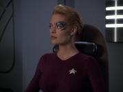 ariane179254_StarTrekVoyager_5x15_5x16_DarkFrontier_0897.jpg