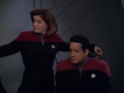 Filename=ariane179254_StarTrekVoyager_5x15_5x16_DarkFrontier_0955.jpg
Filesize=97KiB
Dimensions=1200x900
Date added=Apr 01, 2016 ariane179254_StarTrekVoyager_5x15_5x16_DarkFrontier_0955.jpg