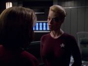 ariane179254_StarTrekVoyager_5x15_5x16_DarkFrontier_0975.jpg
