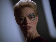 ariane179254_StarTrekVoyager_5x15_5x16_DarkFrontier_1022.jpg