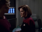 ariane179254_StarTrekVoyager_5x15_5x16_DarkFrontier_1058.jpg