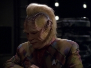 ariane179254_StarTrekVoyager_5x15_5x16_DarkFrontier_1176.jpg
